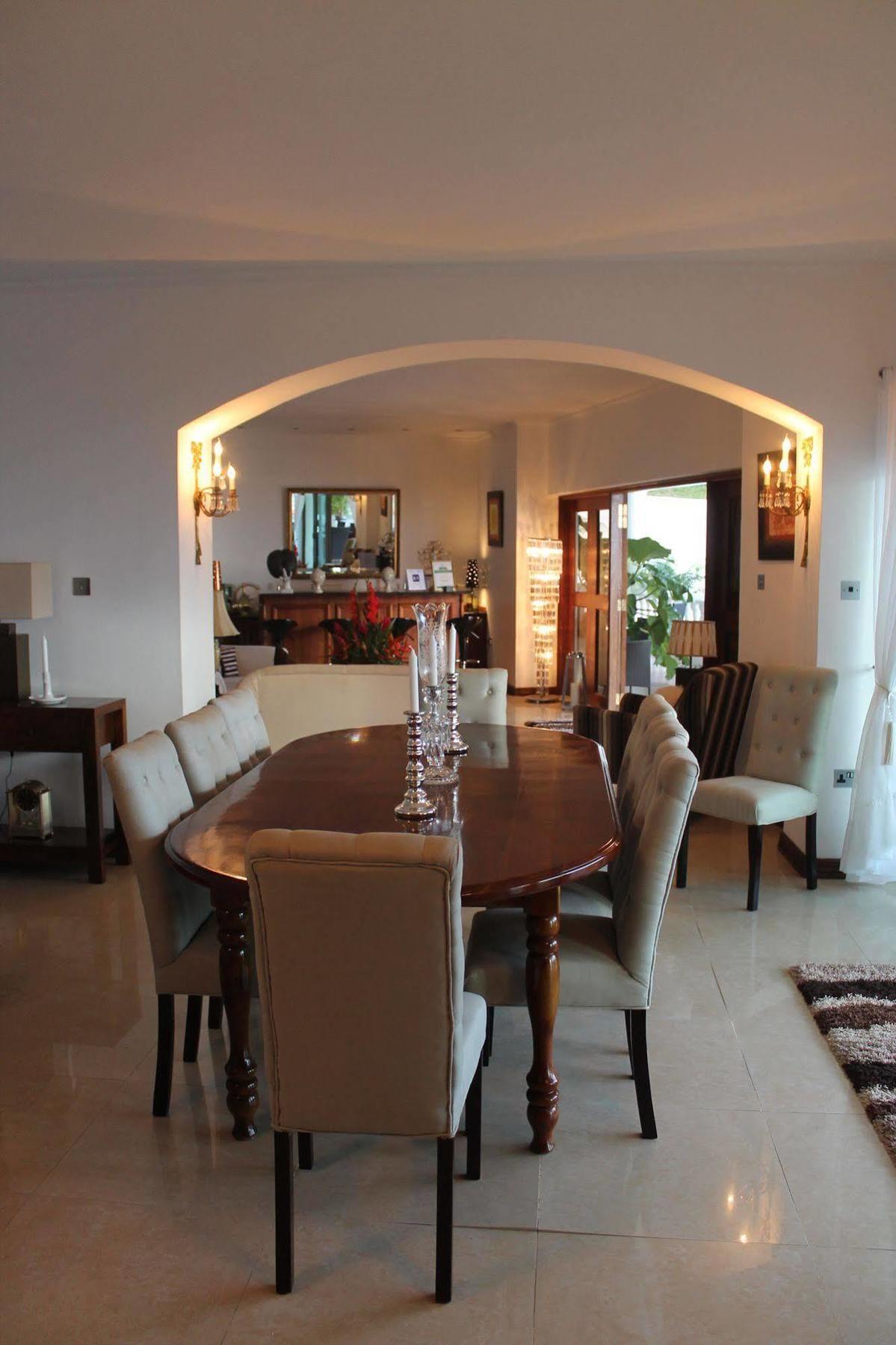 Petit Amour Villa Glacis  Exteriör bild