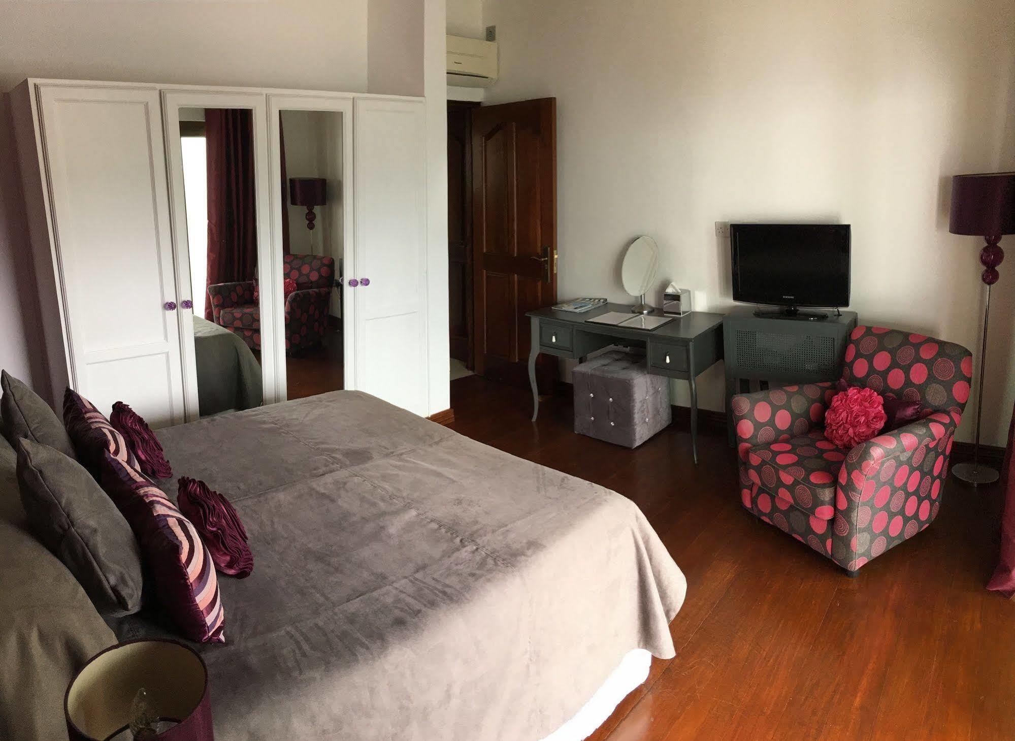 Petit Amour Villa Glacis  Exteriör bild